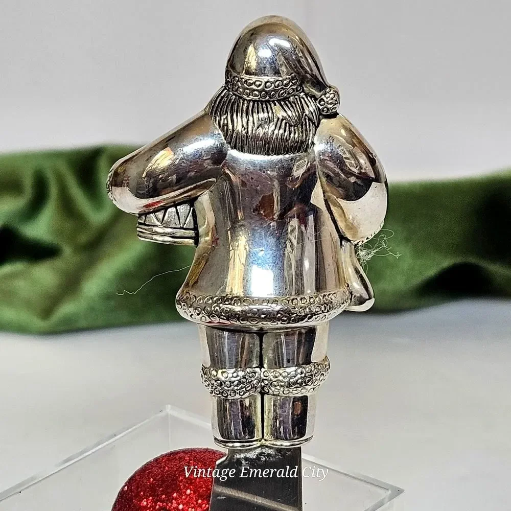 Vtg Silver 3D Santa Clause Holiday Knife Stainless Steel Butter Spreader Silver